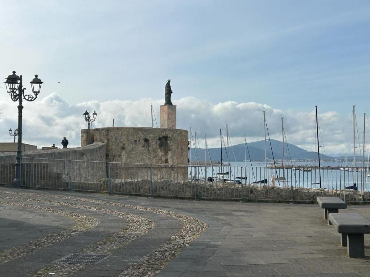 Alma Di Alghero Hotel Bagian luar foto