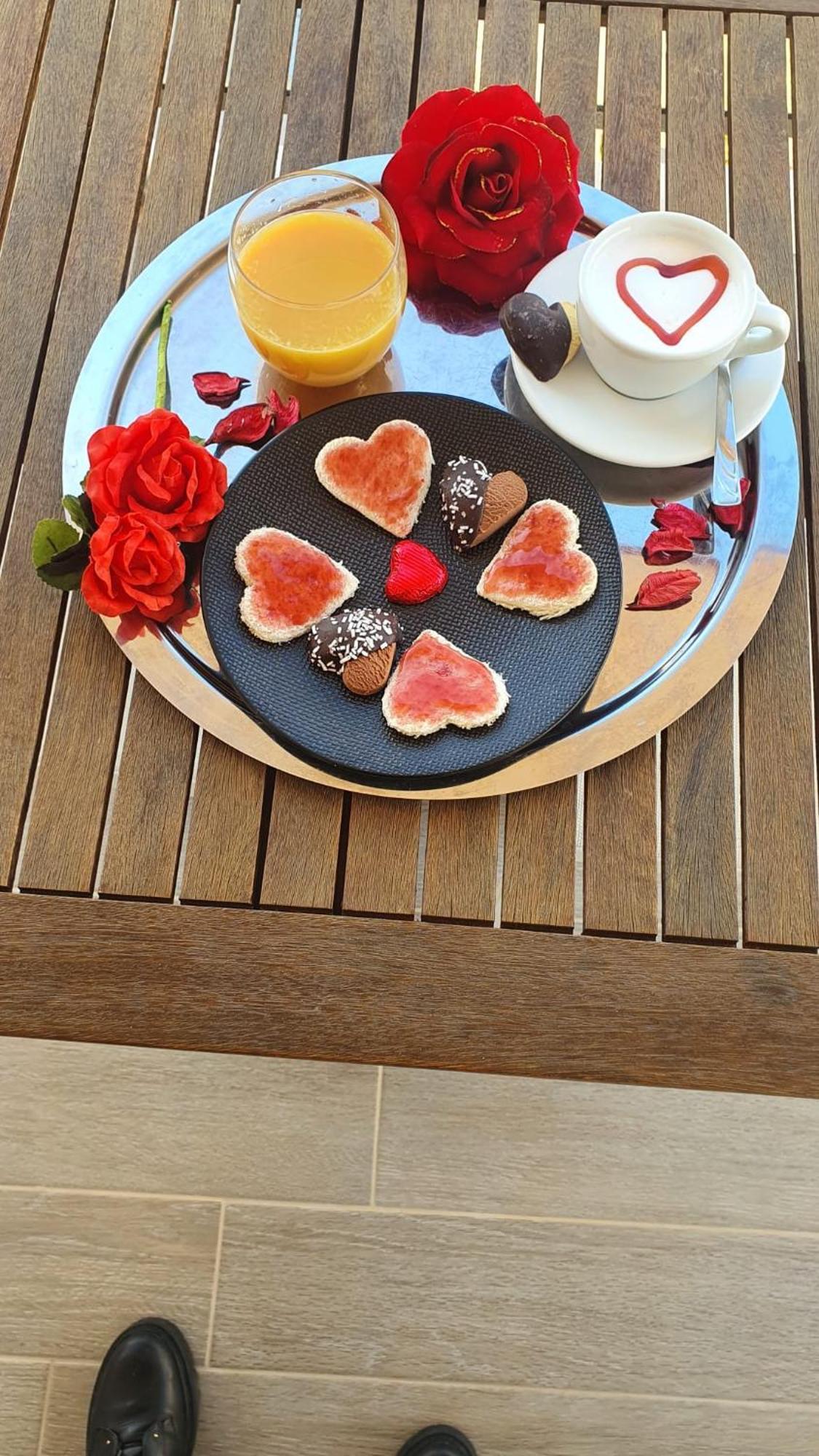 Alma Di Alghero Hotel Bagian luar foto